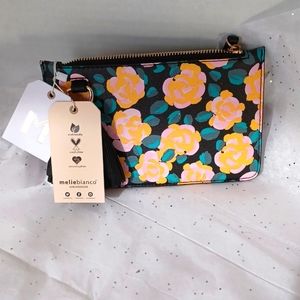 Melie bianco Small/ Clutch & Wristlet